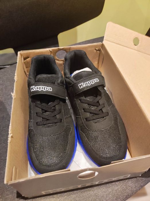 Jeden!!! nowy but adidas Kappa Cracker II 34 tylko lewy!!!