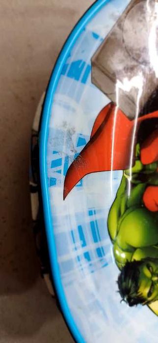 Uzy. Plecak przedszkolny Avengers. Ok. 28cm.