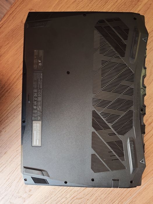 Acer Nitro 5 AN515-54 15,6" i5, 1x16GB, 1660ti