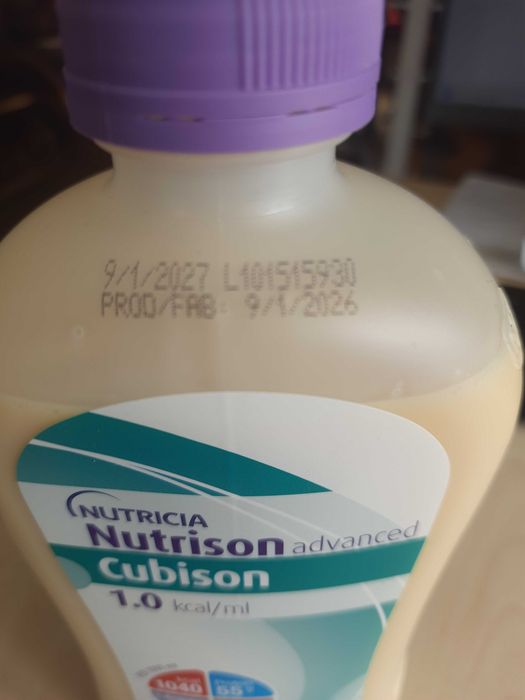 Nutrison Advanced Cubison Płyn odżywczy, 1000 ml, termin do spożycia styczeń 2027, 7 ssztuk