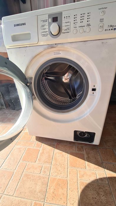 Máquina de Lavar Roupa