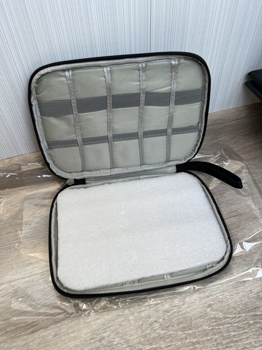 Органайзер сумка для кабелей, зарядок, и гаджетов