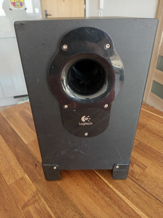 Subufer logitech
