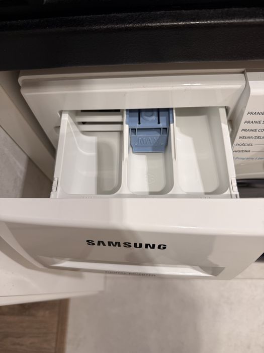 Pralka slim Samsung WW80R421HFW, program parowy jak nowa!