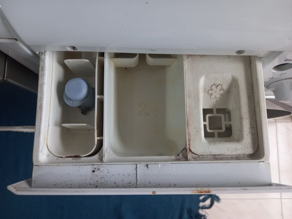 Gaveta de detergente para máquina de lavar loiça Indesit