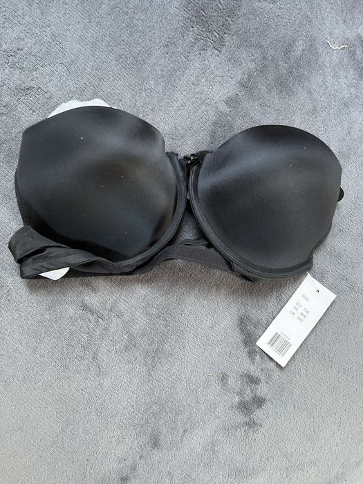 Biustonosz czarny piękny nowy 75E BLove metka