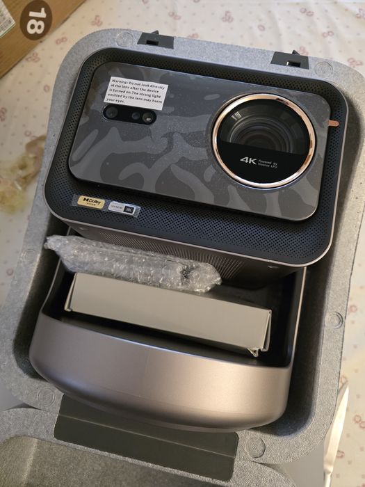 Projector Hisense Vidda C3 Ultra 4K