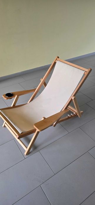 Leżaki plażowe jak nowe.
