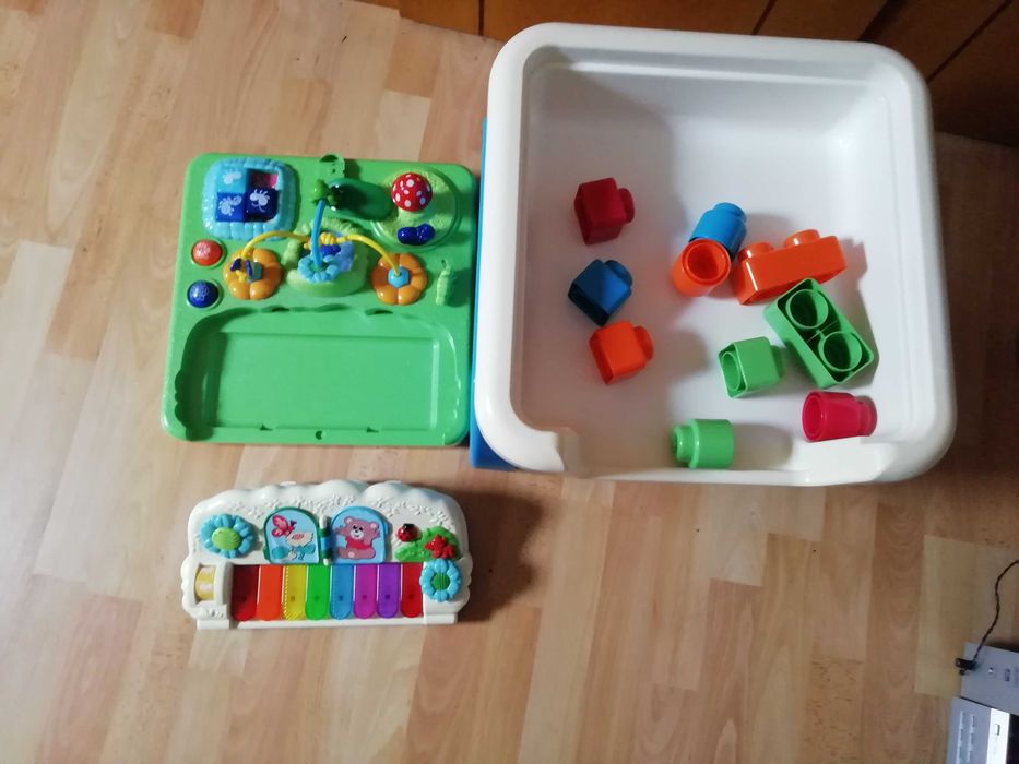 Mesa de atividades Musical - Chicco