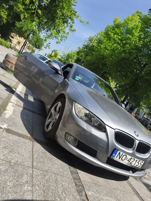 BMW e92 320i coupe