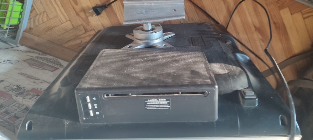 Продам телевизор