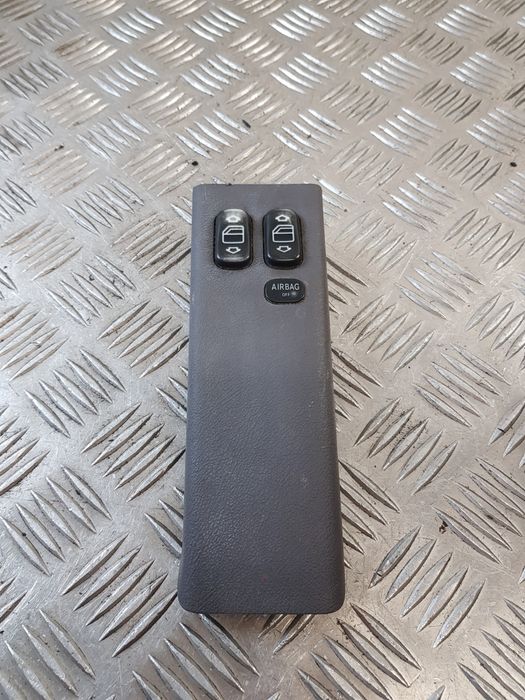Panel Przełącznik Szyb 1686830408 Mercedes A-Klasa W168 99R-