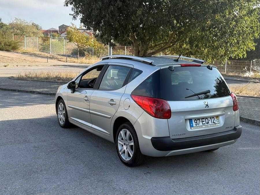 Peugeot 207 SW 1.6 HDi 110 cv | Teto panorâmico — photo 2