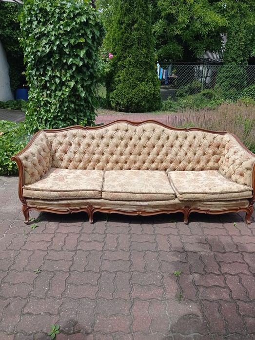 Stylowa kanapa do salonu