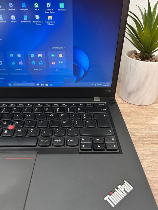 Lenovo UltraBook i5 | 12 GB RAM | SSD