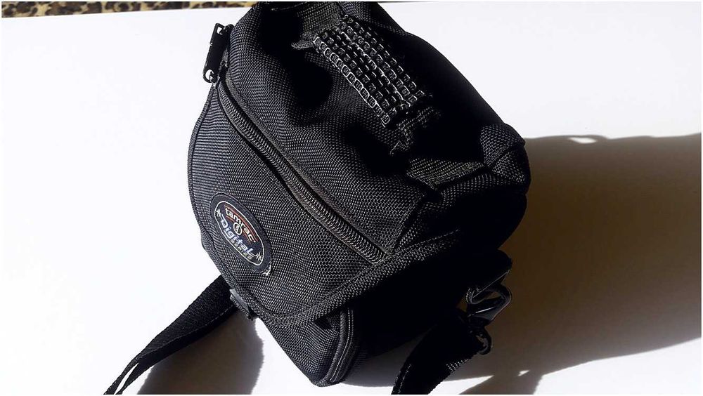 Aparat Foto SONY H200 H300 Akcesoria Ładowarka + Torba + Karta SD 16GB