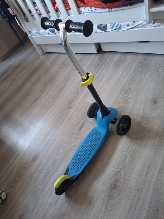 Hulajnoga Oxelo B1 trójkołowa
