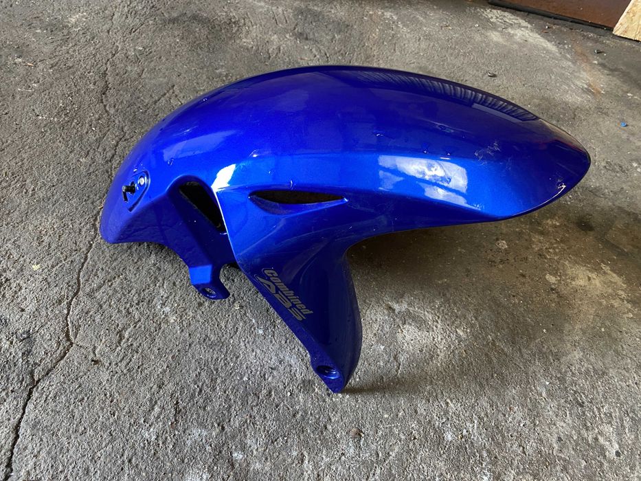 Błotnik przód PC41 Hornet ABS oryginał idealny CB600
