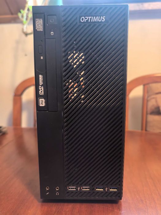Komputer  i3-6100  8GB DDR4 2133  SSD 480GB  Win 10 Pro ngr.DVD