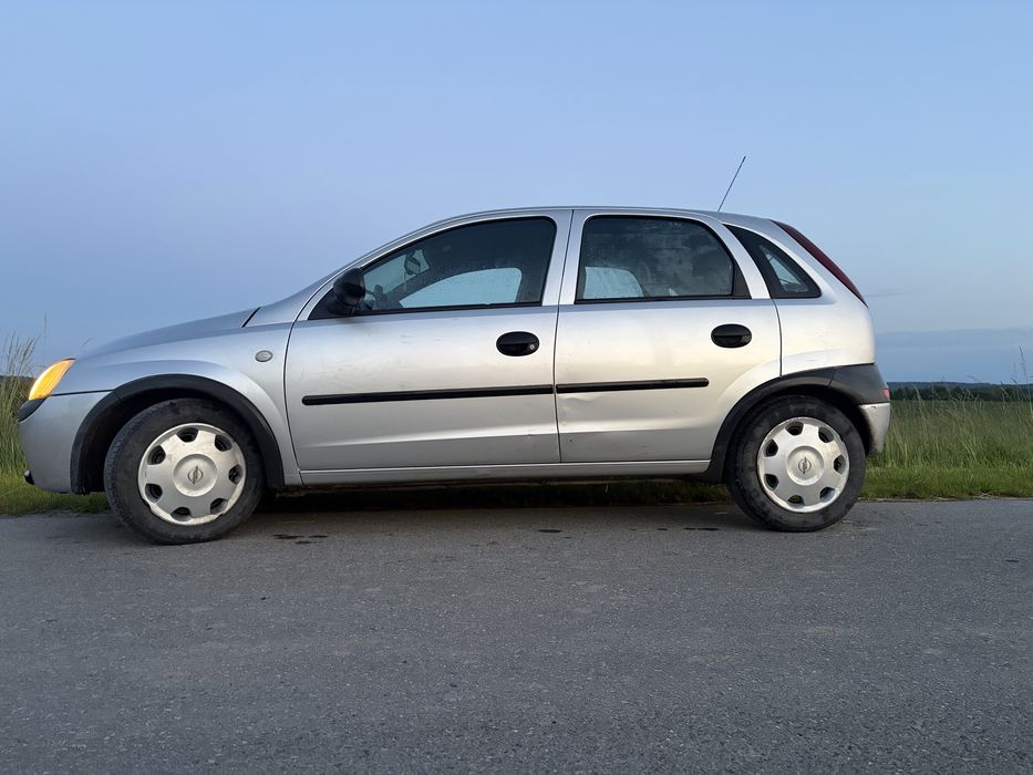Opel corsa C 2001