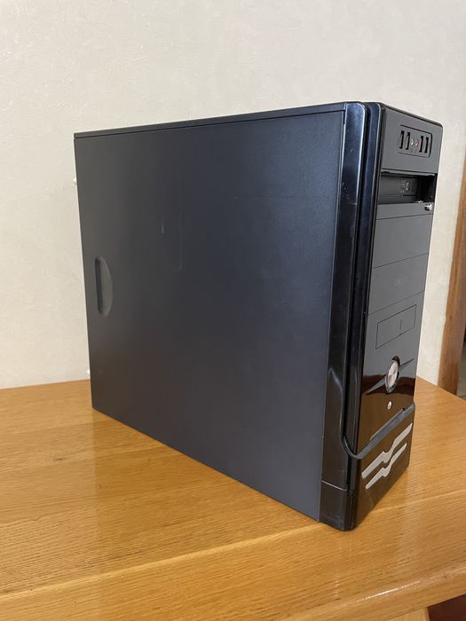 Продам компʼютер