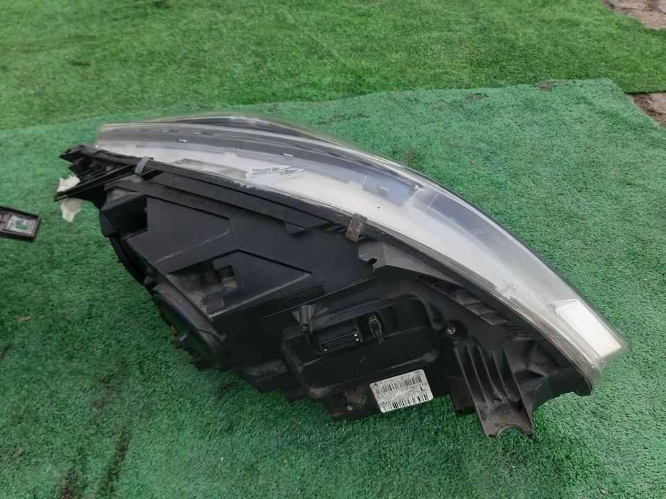 Óticas/Faróis Mercedes-Benz R w251