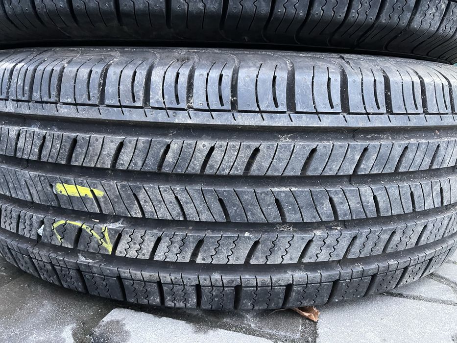 Нові шини всесезонні 235/75R15 KUMHO 4шт  комплект