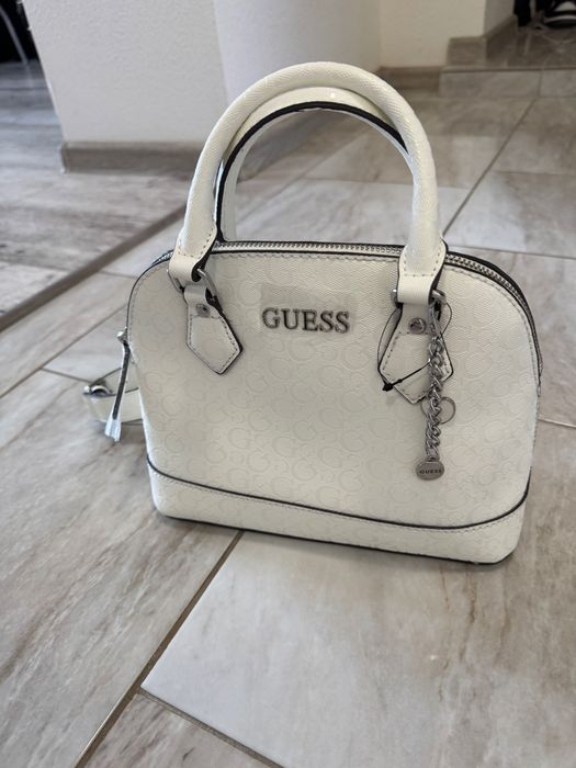 Сумка біла guess