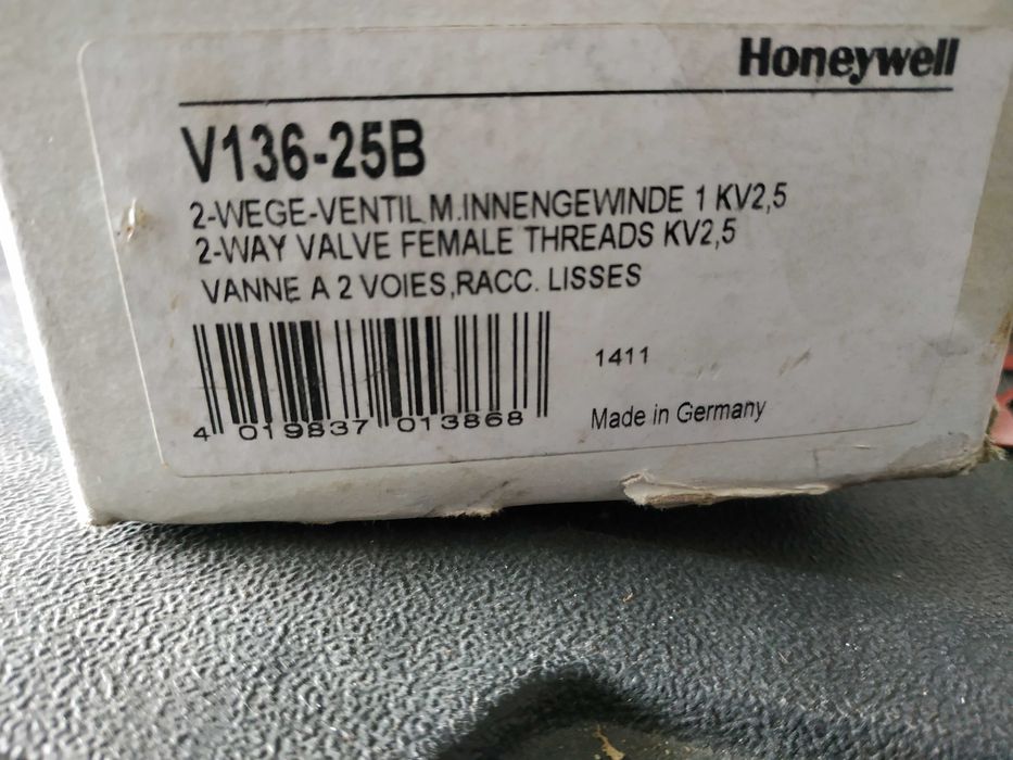 Zawór 2 drogowy przelotowy V136-25B Honeywell