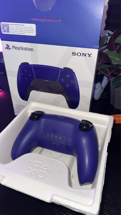Comando PS5 roxo