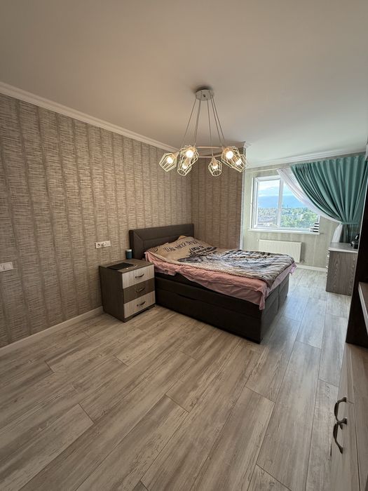 NEWStreet! 150кв.м Продам  Дворівневу кв по Пр.Миру