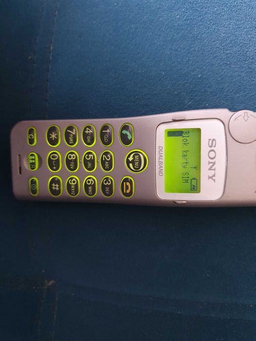 Telefon SONY cmd-cd5