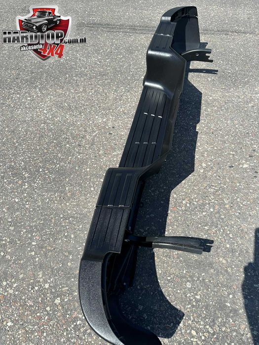 Zderzak Tył Tylny Toyota Hilux Bumper Nowy 2016+ Czarny