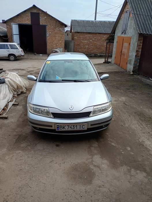Автомобіль Рено лагуна 2