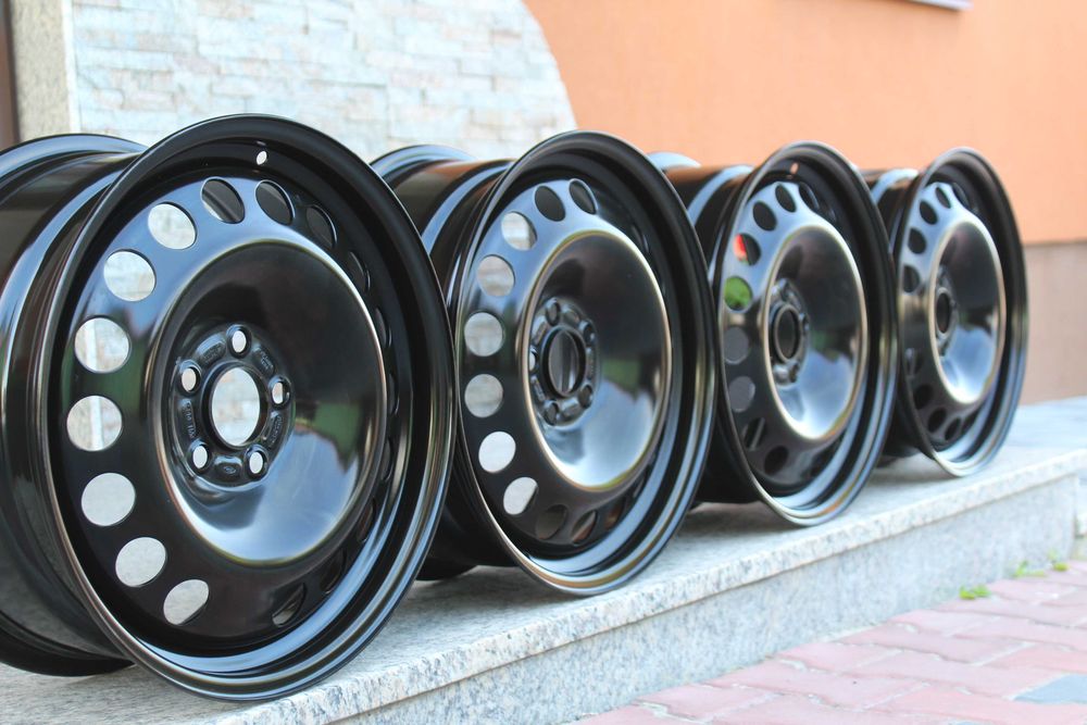VOLVO S40 V50 S60 V60 S80 V40 XC60 V70 FORD 5x108 17'' 7,5J ET55