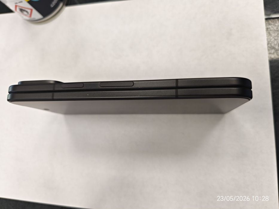 Pixel 9 pro fold + dodatki