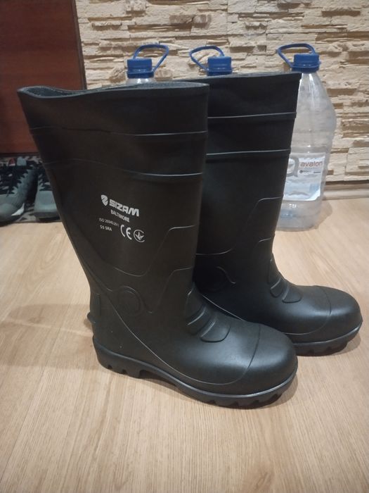 Резиновые сапоги 42 размер, ботинки 43