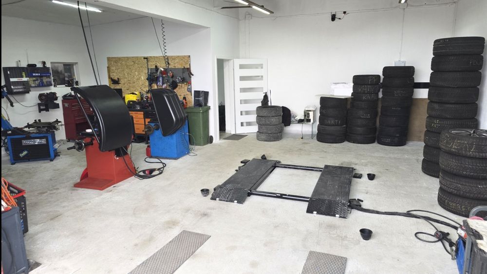 215/55/17 Continental Zima 2szt Montaż Gratis Warszawa