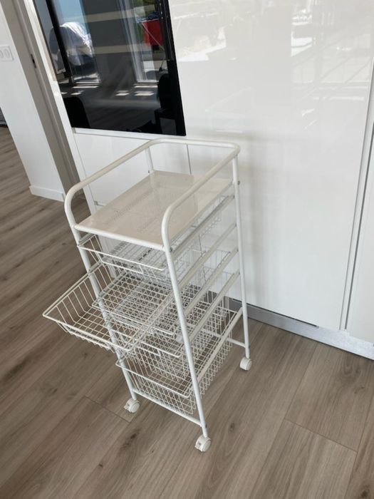 Movel / fruteira de cozinha
