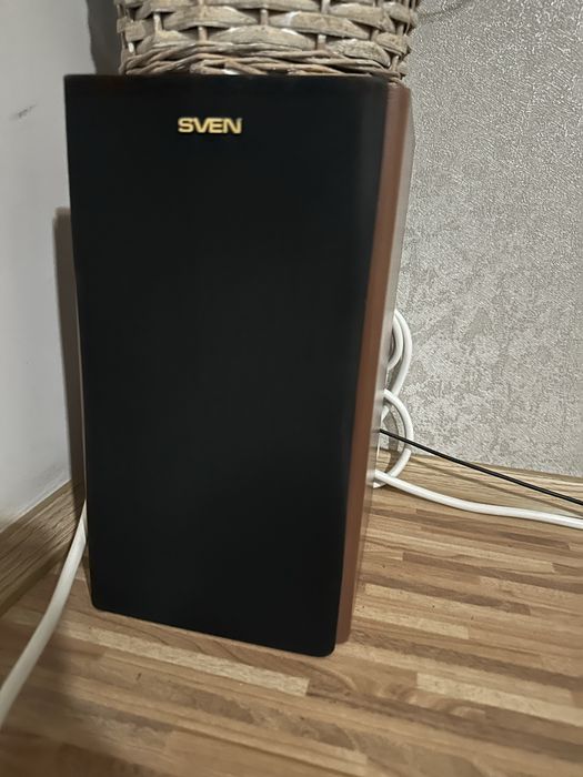 Колонки Sven SPS-611S