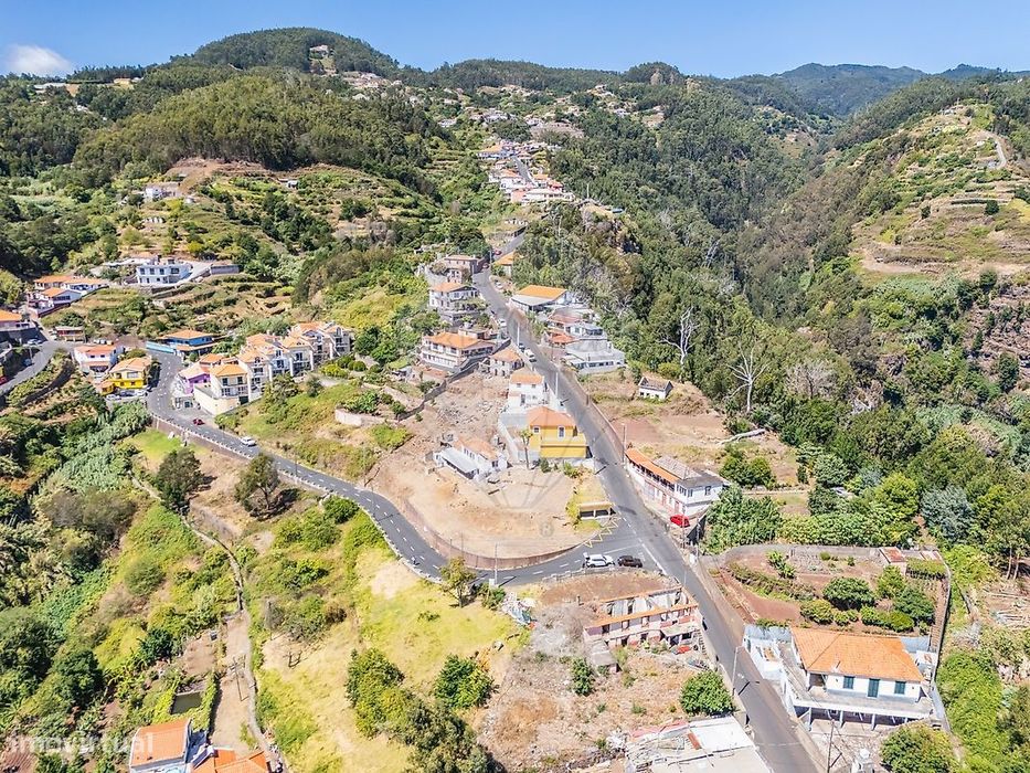 Moradia T2 para venda