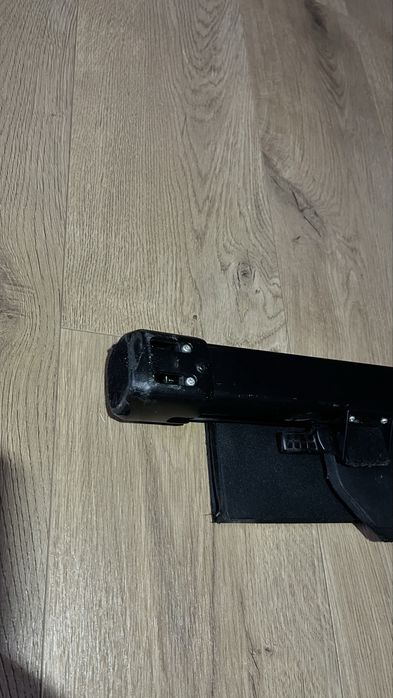 Шторка богажника, задня полка на Mazda 5