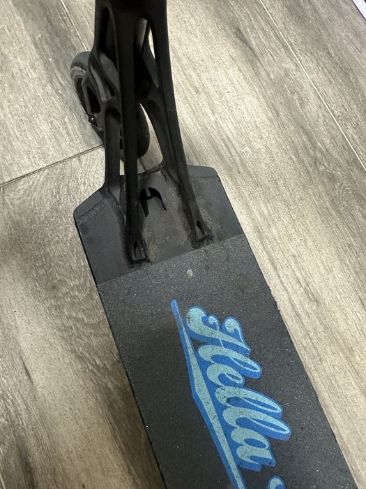 кастомный трюковой самокат