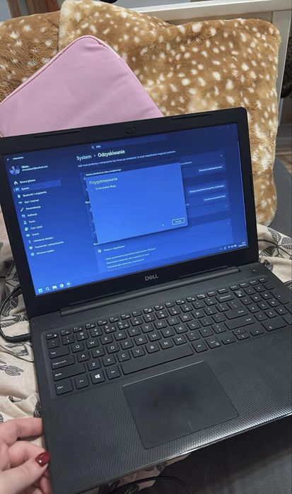 Dell inspiron 3583