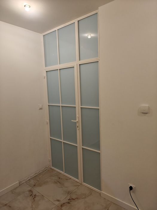 Ścianka Loft mleczna biała