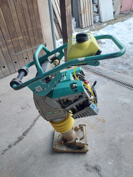 Skoczek Ammann ATR 60C silnik Honda GX100 stopa 62kg zagęszczarka