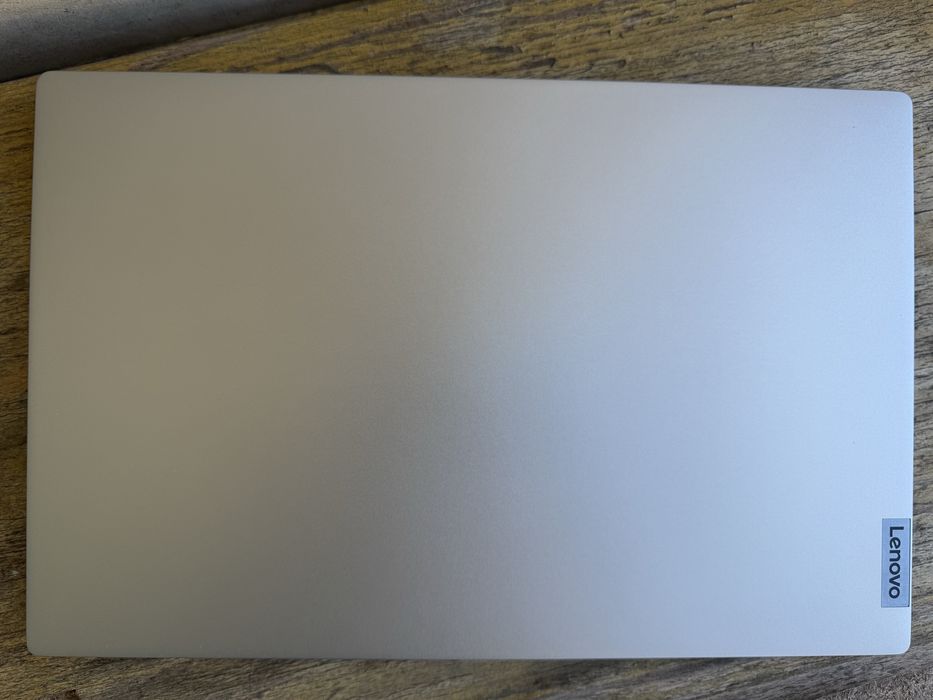 Lenovo IdeaPad 5 Como Novo