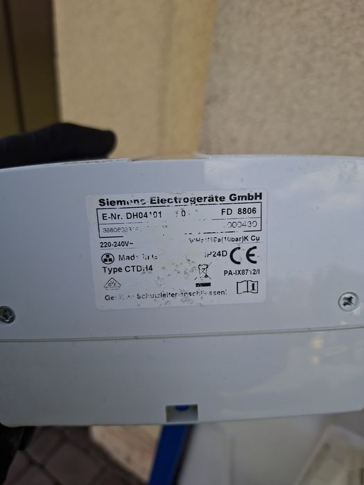 Podgrzewacz wody Siemens DH04101