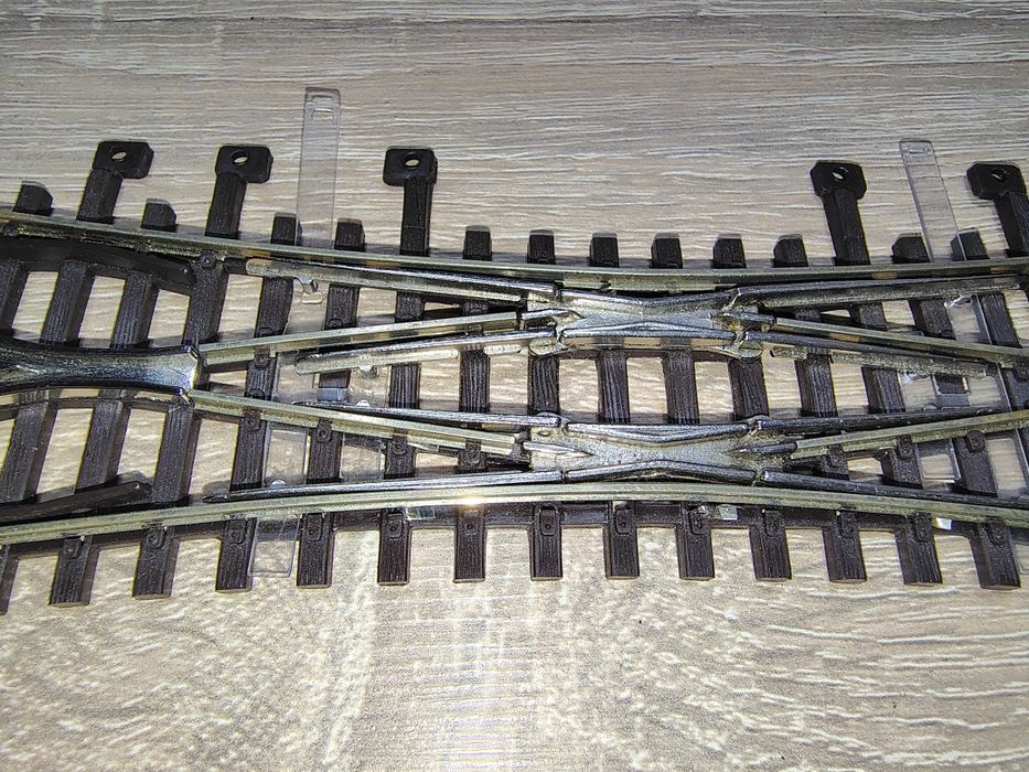 Rozjazd krzyżowy podwójny h0 Pilz(?)