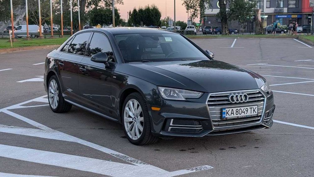 Audi A4 2018 VIN WAUKMAF44JA226256 фото оголошення 3 з 24